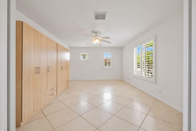 Building Photo - 79940 Hancock Ct