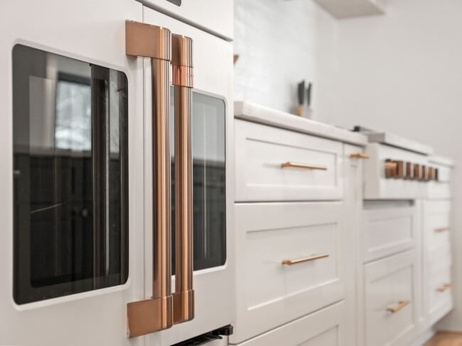 Building Photo - 3250 Chestnut Run Dr