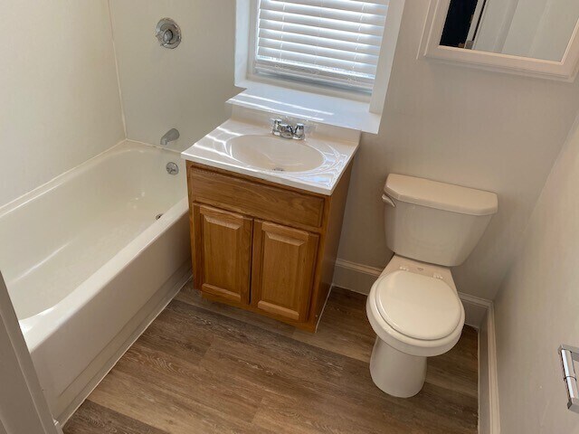 Building Photo - 25 Mount Hood Rd