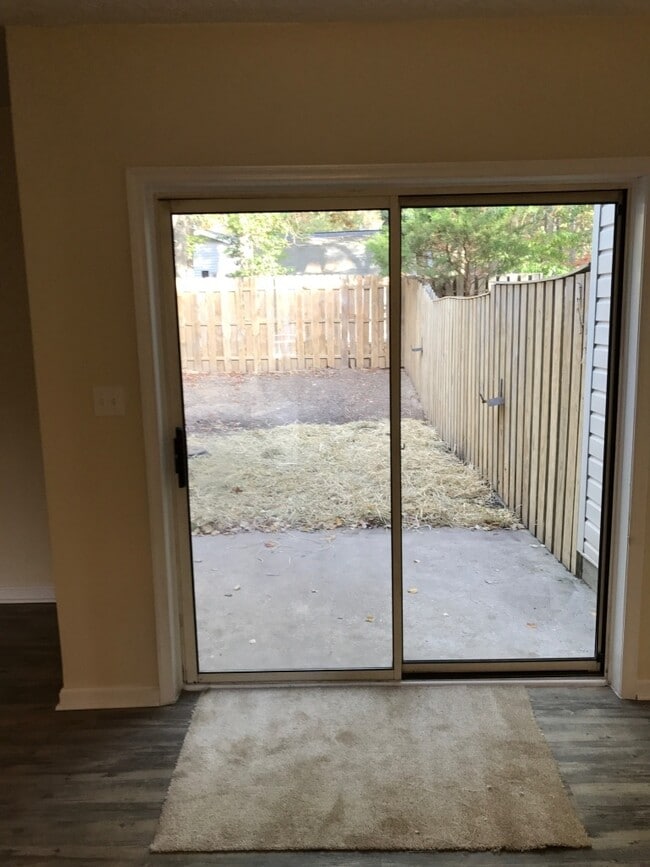 Building Photo - Church Drive