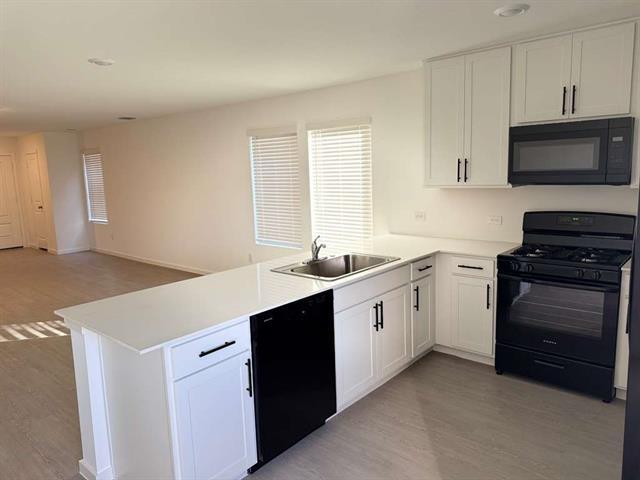 Building Photo - 205 Bable Run Dr