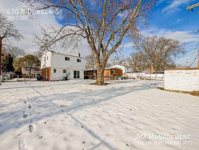 Building Photo - 430 N Dobson St