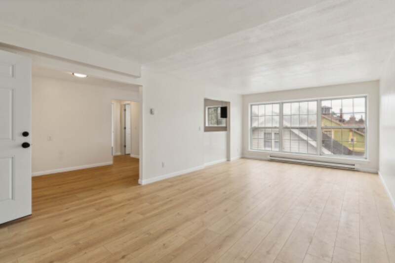 Building Photo - 1106 1st N St