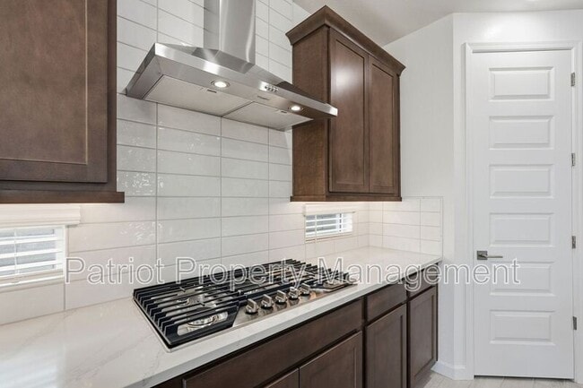 Building Photo - 6922 W Buckhorn Trail