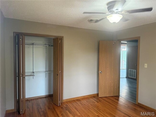 Building Photo - WELCOME HOME!
