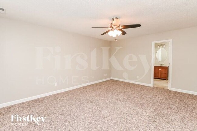 Building Photo - 5000 Scaleybark Ct