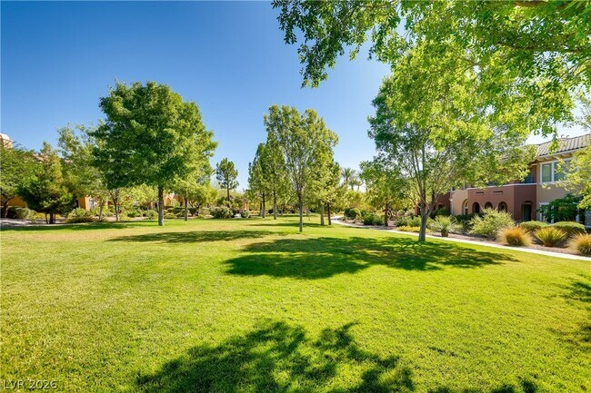 Building Photo - 845 Pantara Pl
