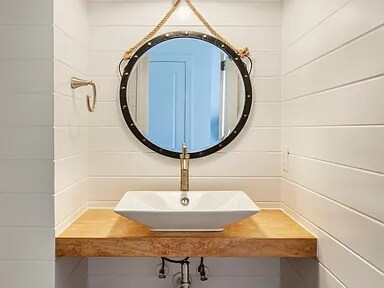 Building Photo - 705 Old Dairy Dr