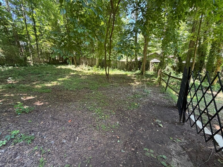 Building Photo - 1386 Williamsburg Ln