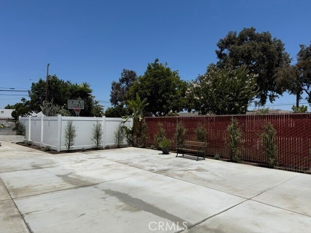 Building Photo - 1910 257th St