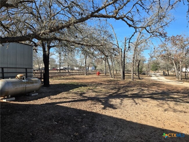 Building Photo - 265 Sandy Oaks Dr