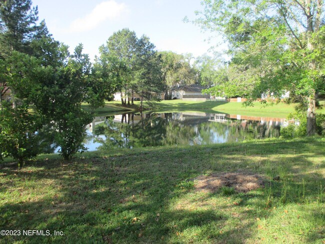 Building Photo - 349 Turtle Dove Dr
