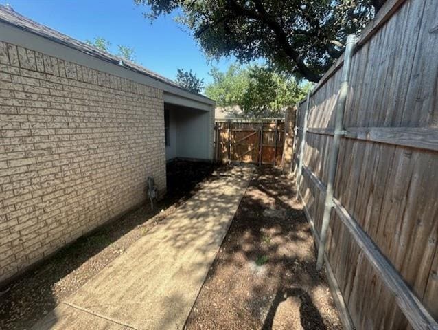 Building Photo - 401 Towne House Ln