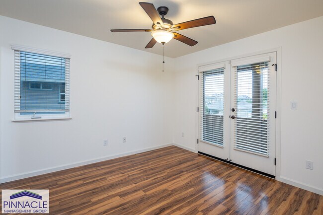 Building Photo - 91-1038 Waiilikahi St