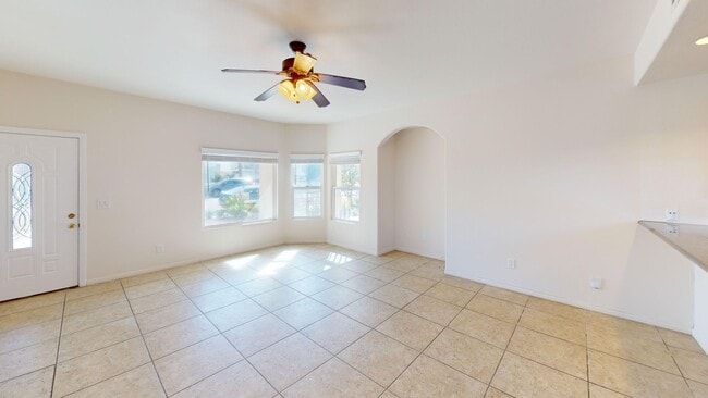 Building Photo - COASTAL Living | Blocks from the beach