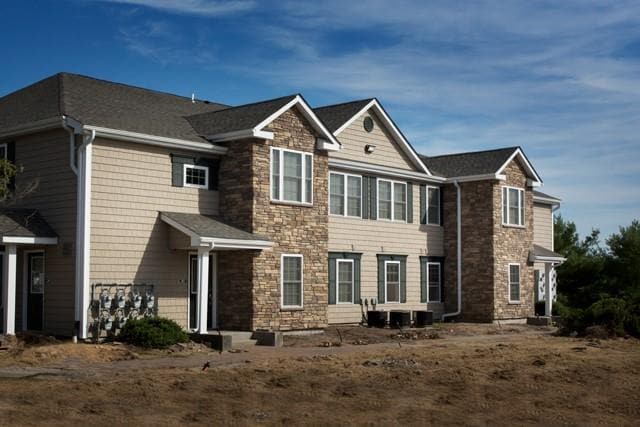 Building Photo - 2508 Vista View Dr