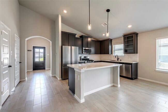 Building Photo - 250 Eagleville Dr