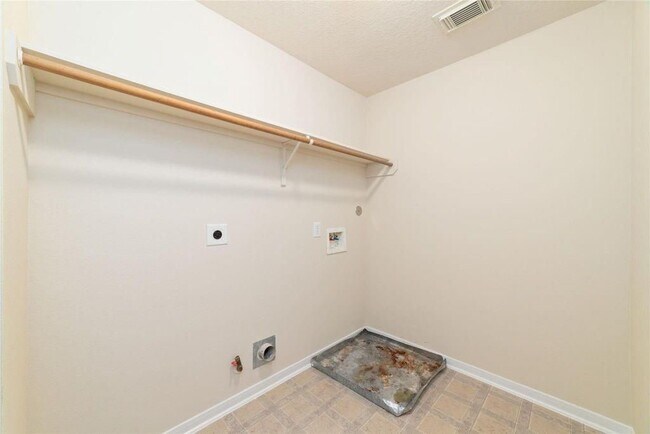 Building Photo - 18315 Grove Brook Ln