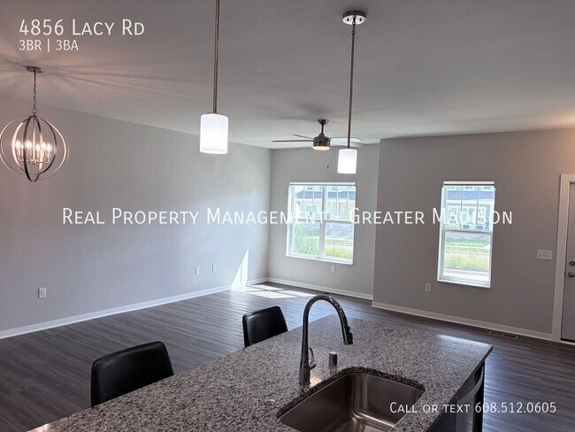 Building Photo - 4856 Lacy Rd