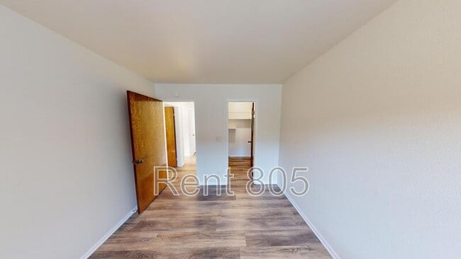 Building Photo - 2577 Spinnaker Ave