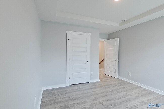 Building Photo - 6401 Upchurch Dr