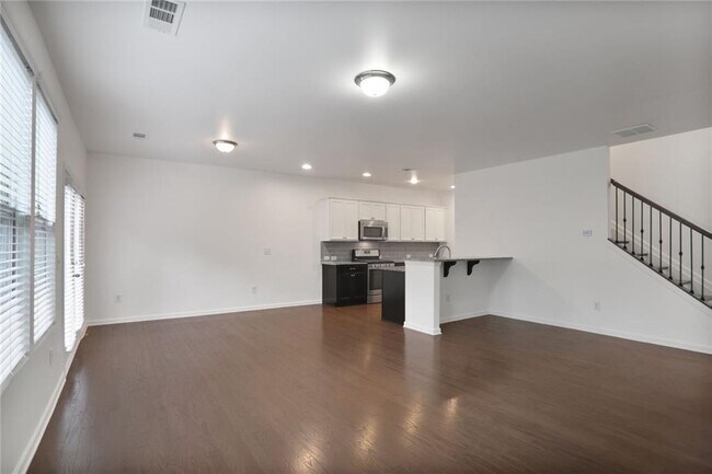 Building Photo - 268 Stone Park Dr