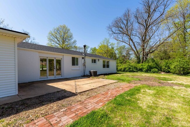 Building Photo - 6 Bon Price Terrace