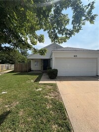 Building Photo - 601 Cedarbrook Ct