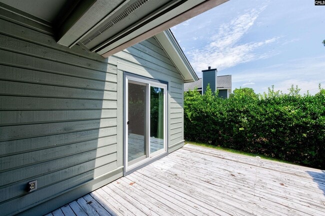 Building Photo - 106 Huntcliff Dr