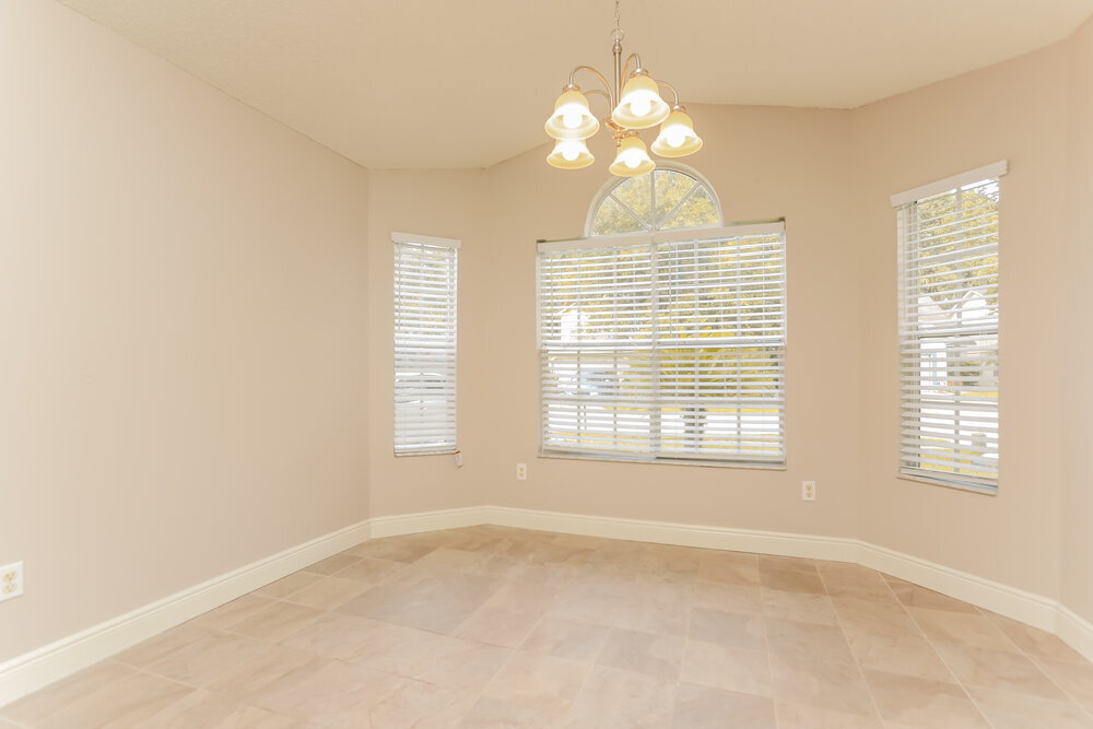 Building Photo - 813 Shell Ln