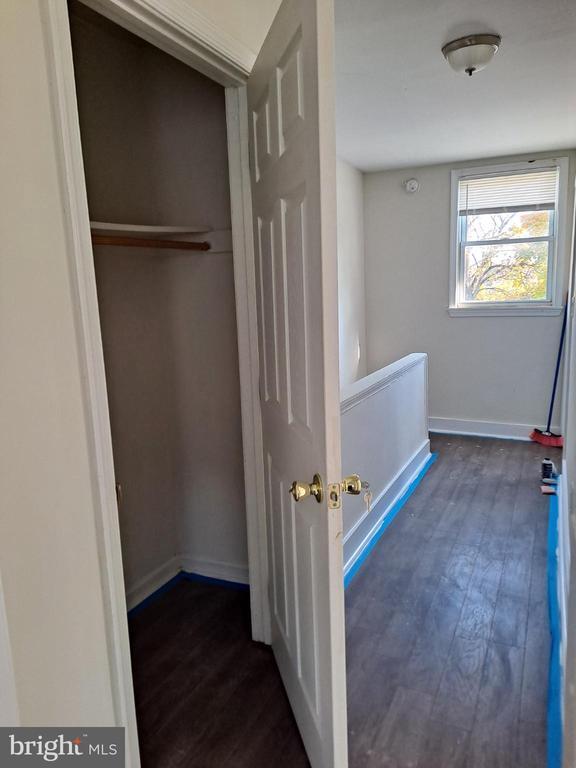 Building Photo - 1100 Green St