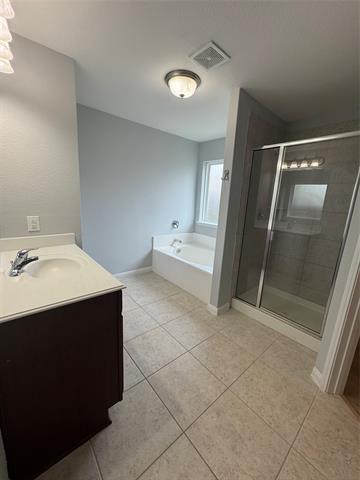 Building Photo - 2132 Mulberry Dr