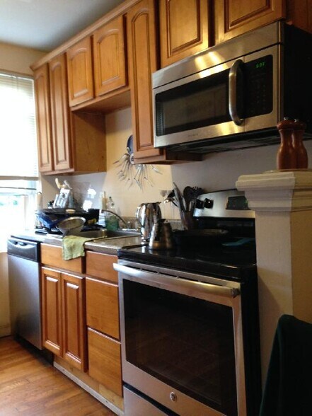 Building Photo - 400 Highland Ave