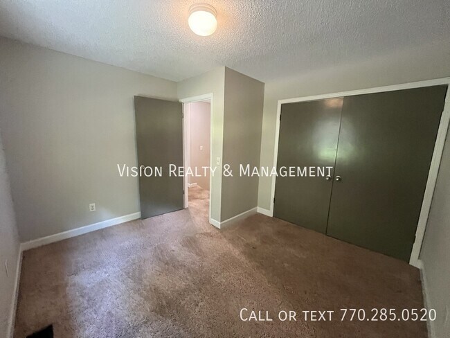Building Photo - 750 Blandenburg Rd
