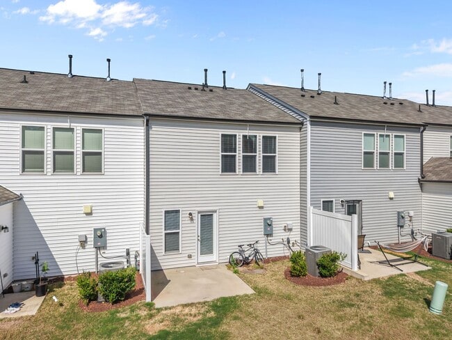 Building Photo - 1631 Glacier Dr