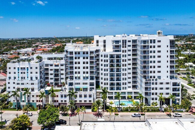 Building Photo - 155 E Boca Raton Rd