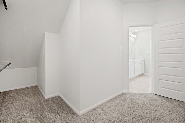 Building Photo - 2618 Indigo Harvest Trl