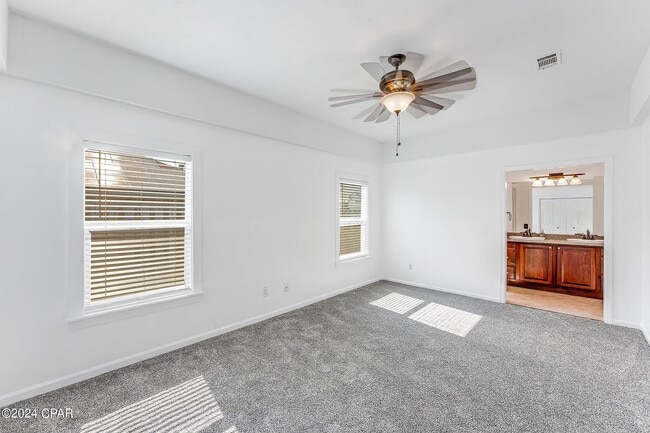 Building Photo - 6824 Forsythe Dr