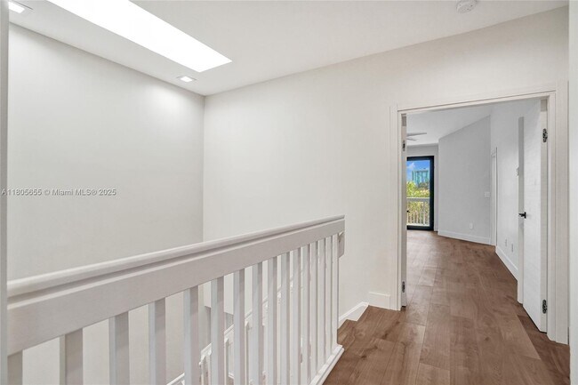 Building Photo - 21382 Marina Cove Cir