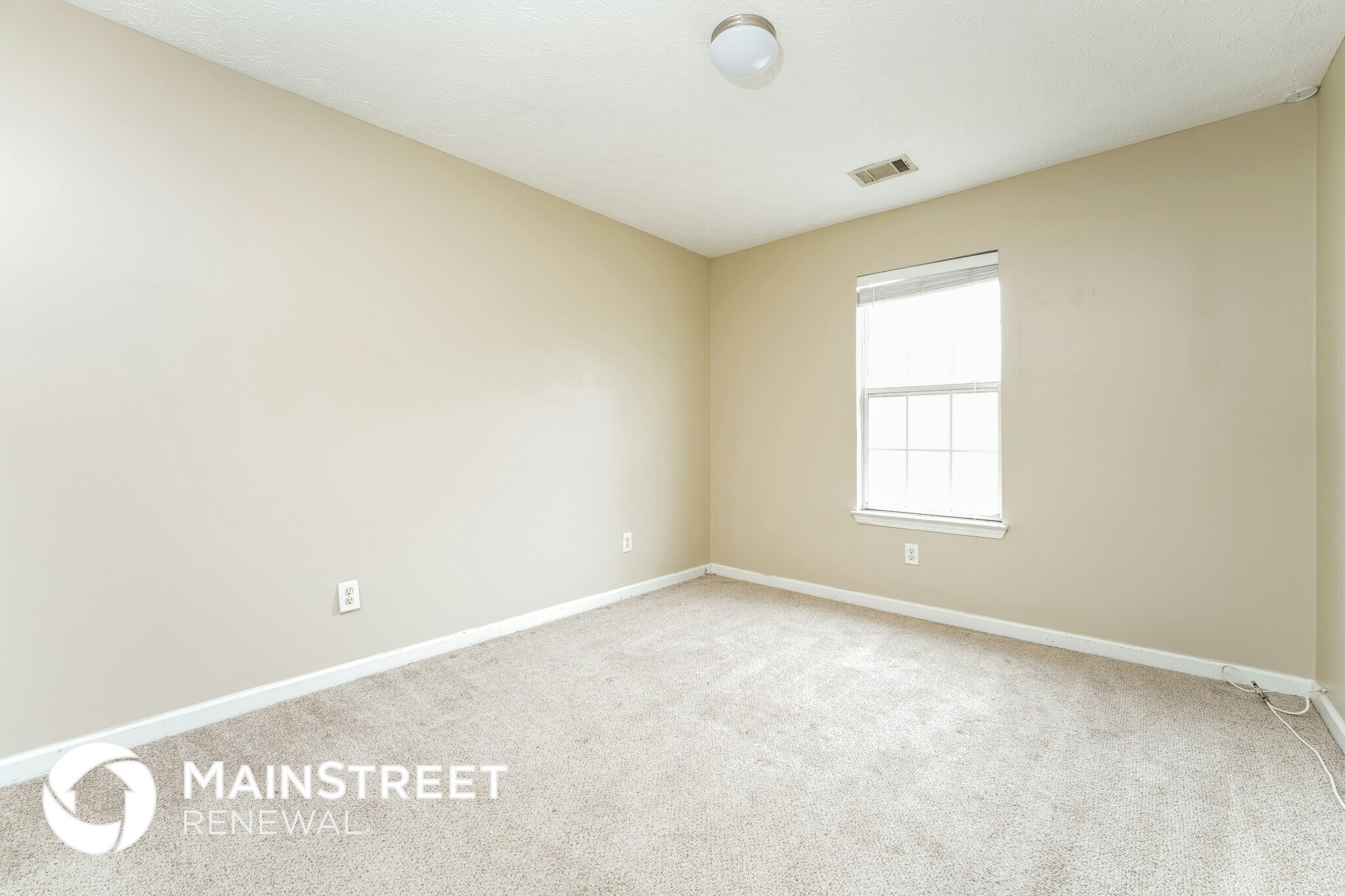 Building Photo - 5795 Meadowview Rd