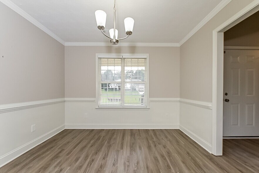 Building Photo - 20 Windpher Ridge