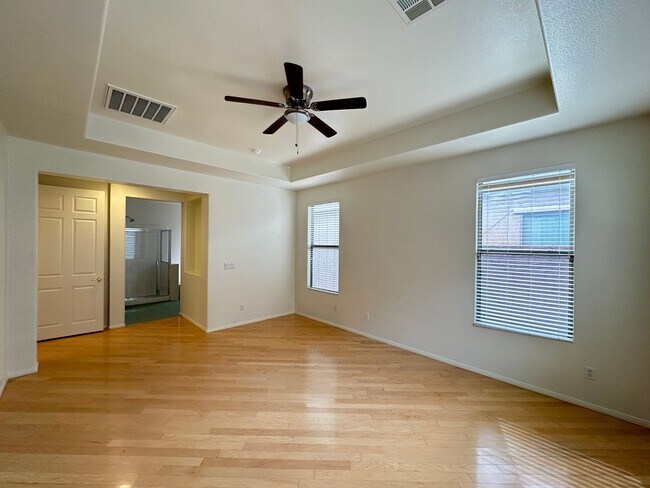 Building Photo - MADISON PLACE AT SUMMERLIN