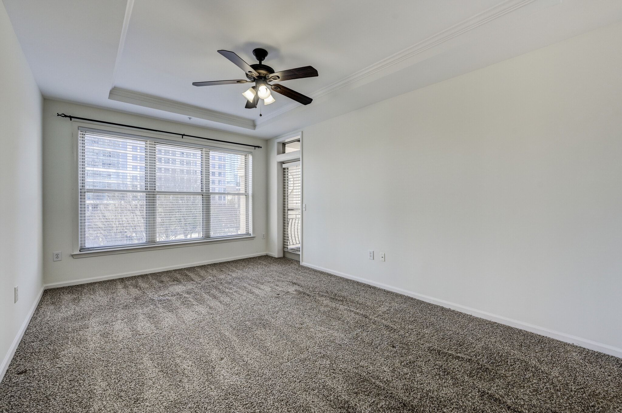 Building Photo - 3334 Peachtree Rd NE