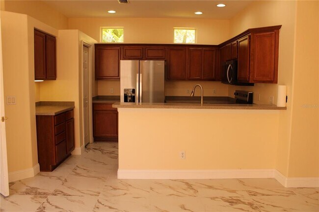 Building Photo - 7803 33rd St E