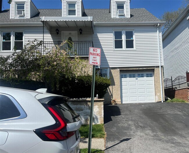 Building Photo - 65 Tower Pl