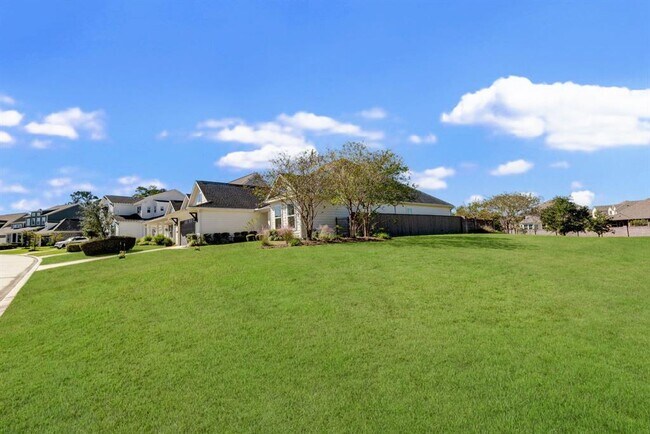 Building Photo - 2339 Pale Star Dr