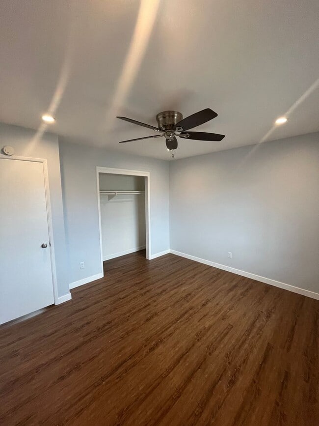 Building Photo - CHARMING 3BD/2BA SINGLE FAMILY HOME IN CLA...