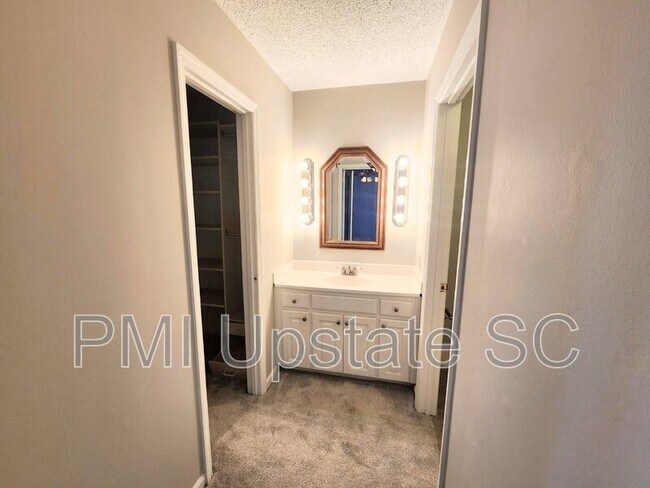 Building Photo - 3106 Bethel Rd