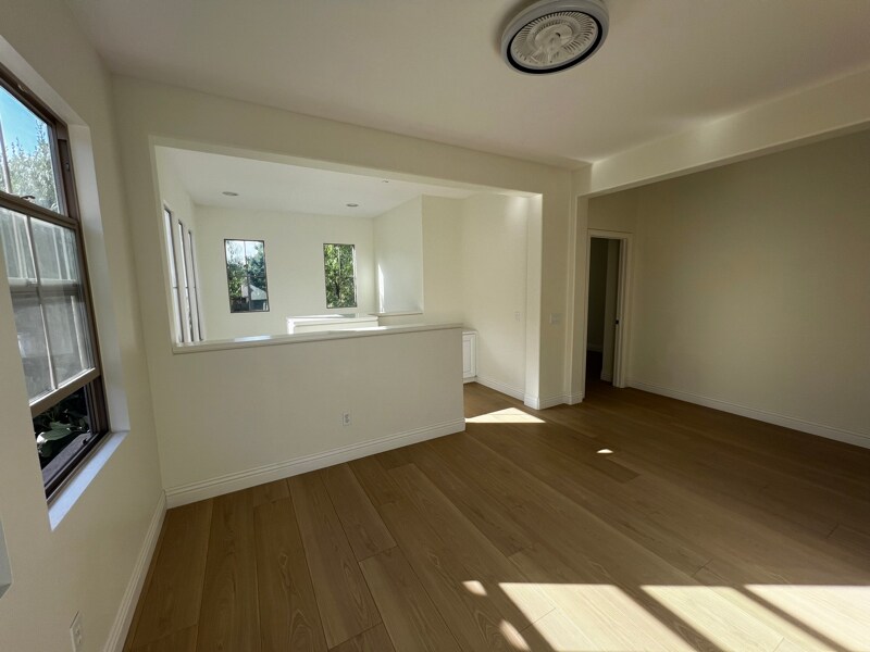 Building Photo - 61 Pathway