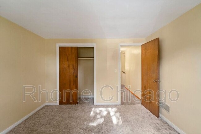 Building Photo - 1709 S Highland Ave